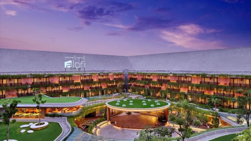 Aloft Bali Kuta at Beachwal