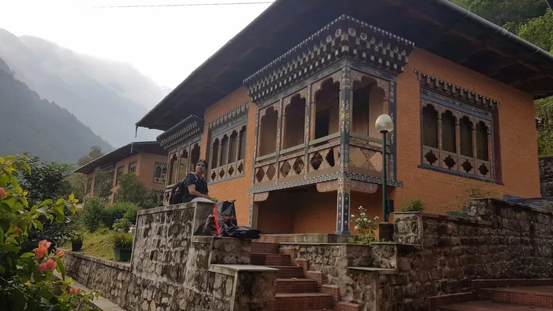 best hotels in Mongar