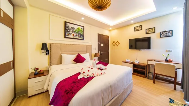 Best Hotels in Old Quarter