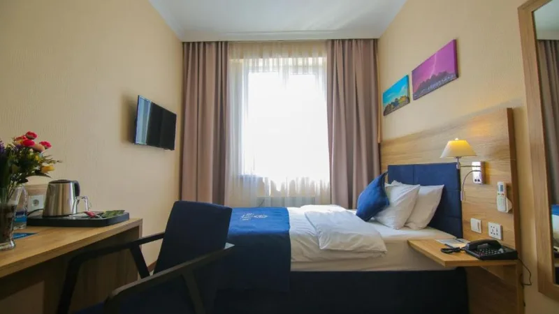 best hotels in Osh