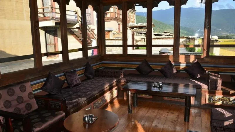 best hotels in Paro