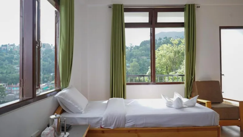 Best Hotels in Tawang,Tawang's best hotels,best places to stay in Tawang