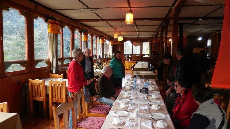 best hotels in Trongsa