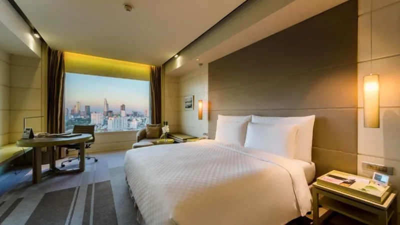 Best Hotels near Ben Thanh Market