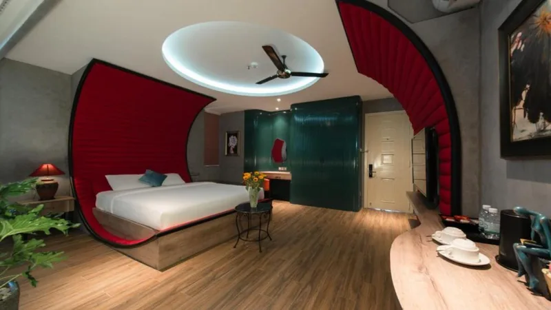 Best Luxury Hotels in Vietnam,where to stay in Vietnam