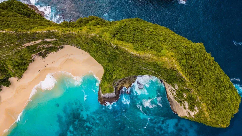 Bali-Gilli T-Nusa Penida