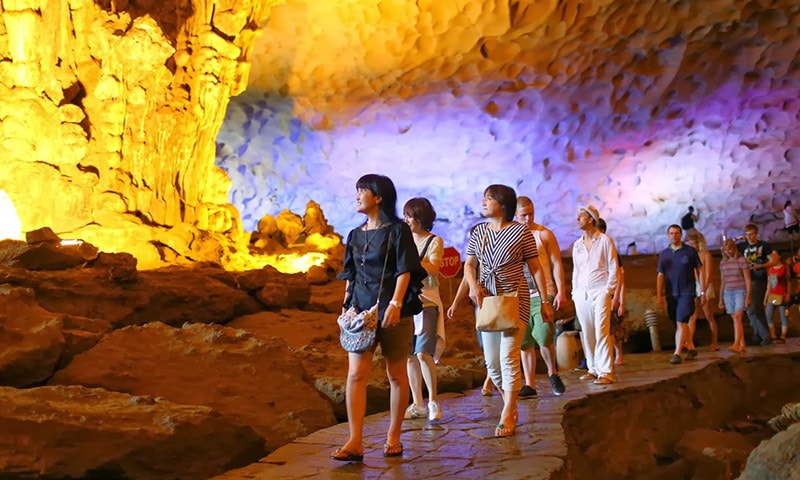 Explore Sung Sot Cave