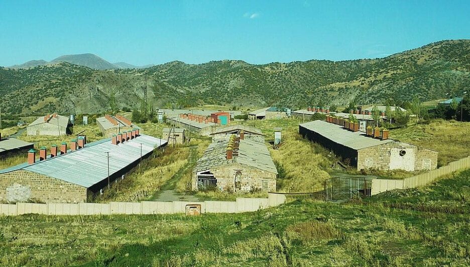 Kolkouz Canal | Uzbekistan