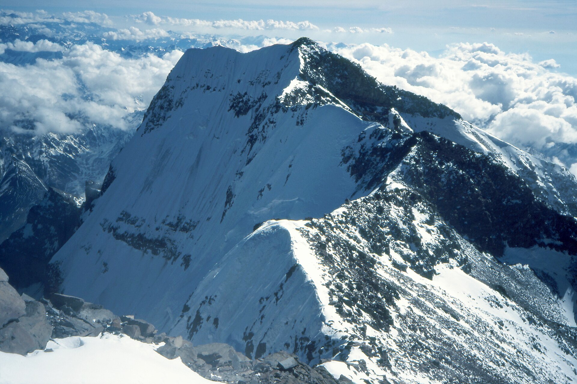 Aconcagua Day 4, ACCLIM TREK TO HORCONES GLACIER · SLEEP CONFLUENCIA