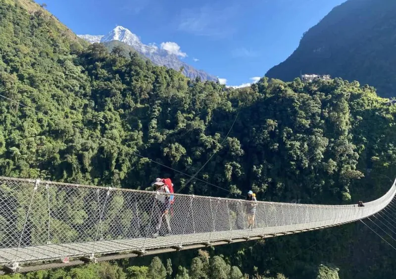 Is Nepal Annapurna safe for solo female travel
