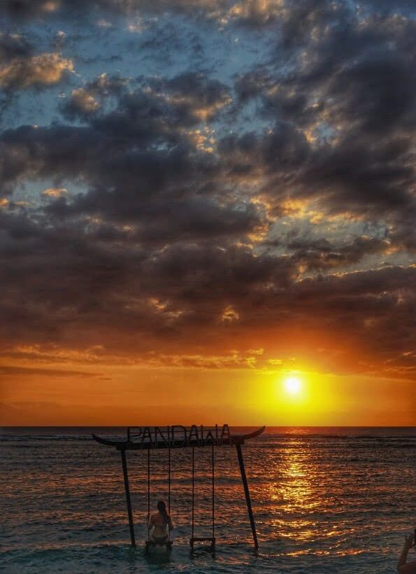 Gili T shore