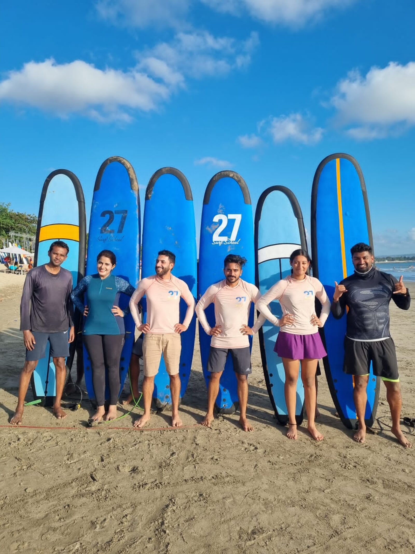 OJ trippers at Kuta Beach surf school