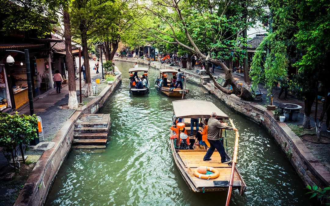 China, Day 10: PANDA SELFIES & VENICE OF SHANGHAI (photo 3 of 3)
