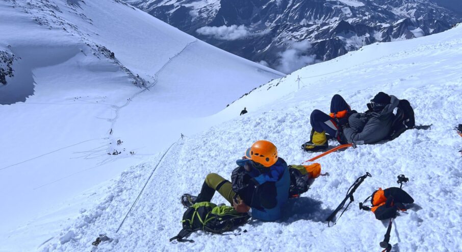 Summit day, Elbrus West Peak