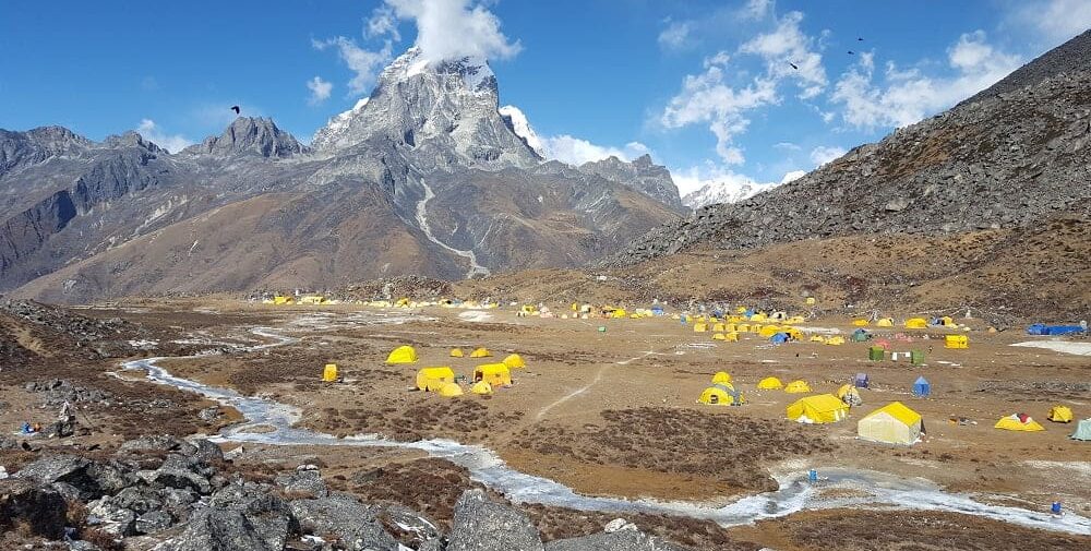 Everest Base Camp, Day 6: ACCLIMATISATION DAY (photo 3 of 4)