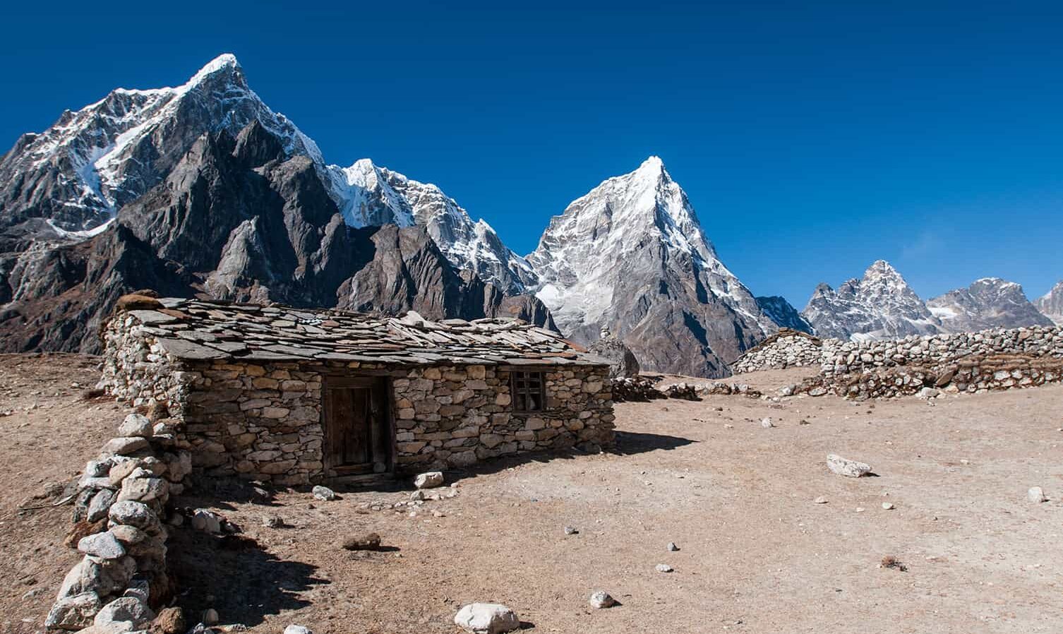 Everest Base Camp, Day 7: PANGBOCHE TO LOBUCHE (photo 1 of 4)