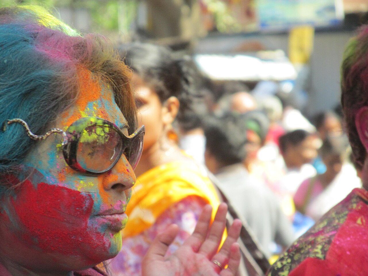 Holi travel scene
