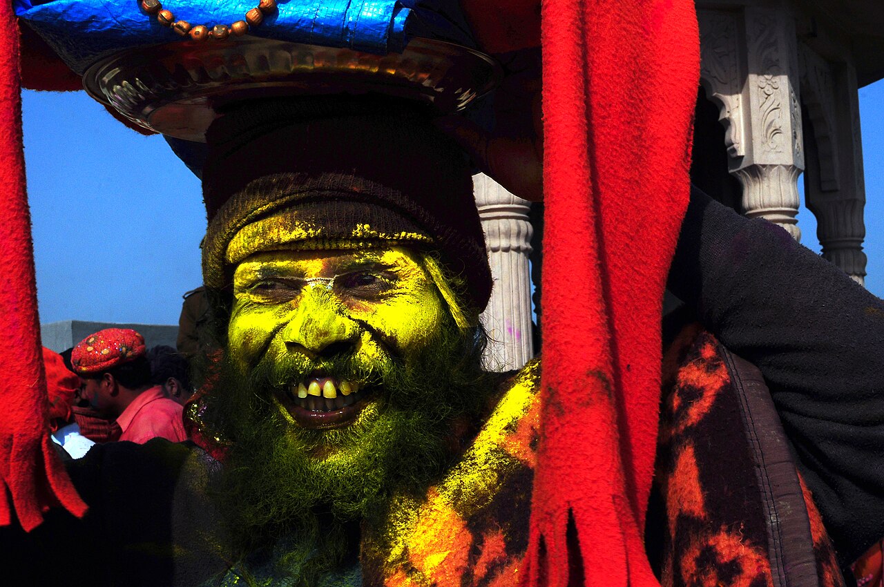 Holi travel scene