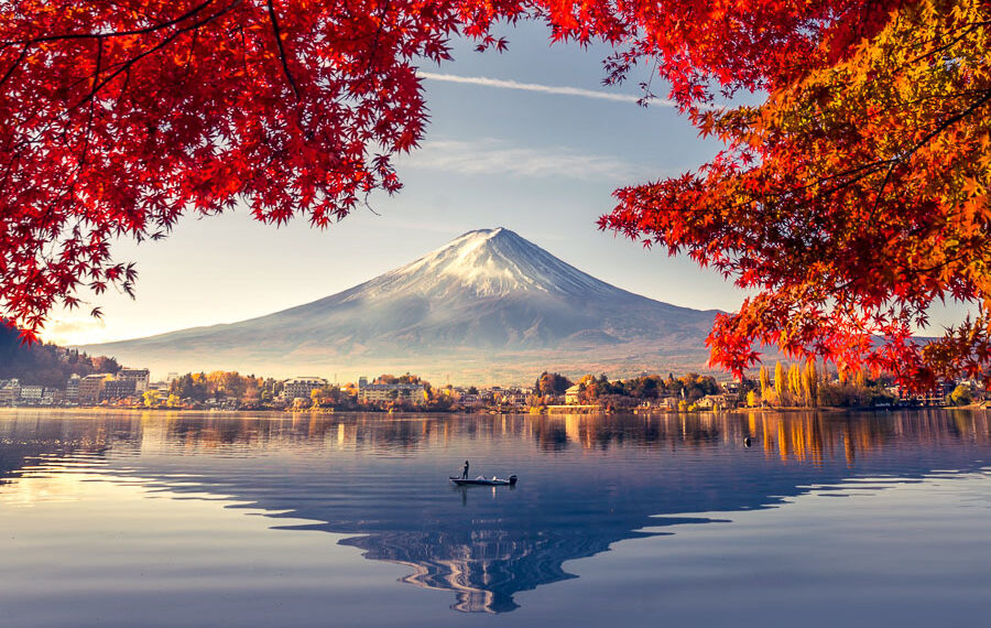 Japan, Day 3: HIKE AROUND MOUNT FUJI! (photo 2 of 3)
