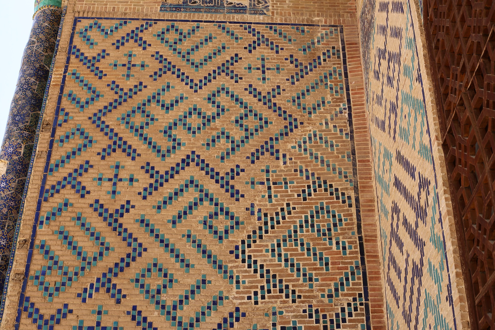 Majolica tilework detail at Shah-i-Zinda