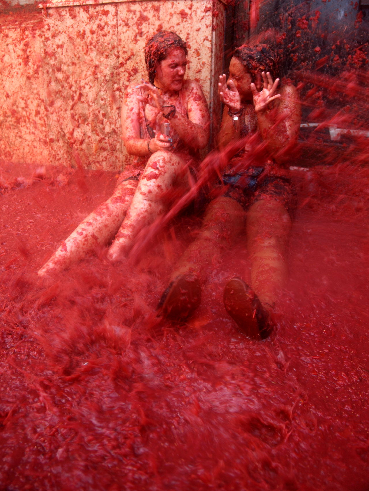 La Tomatina travel scene