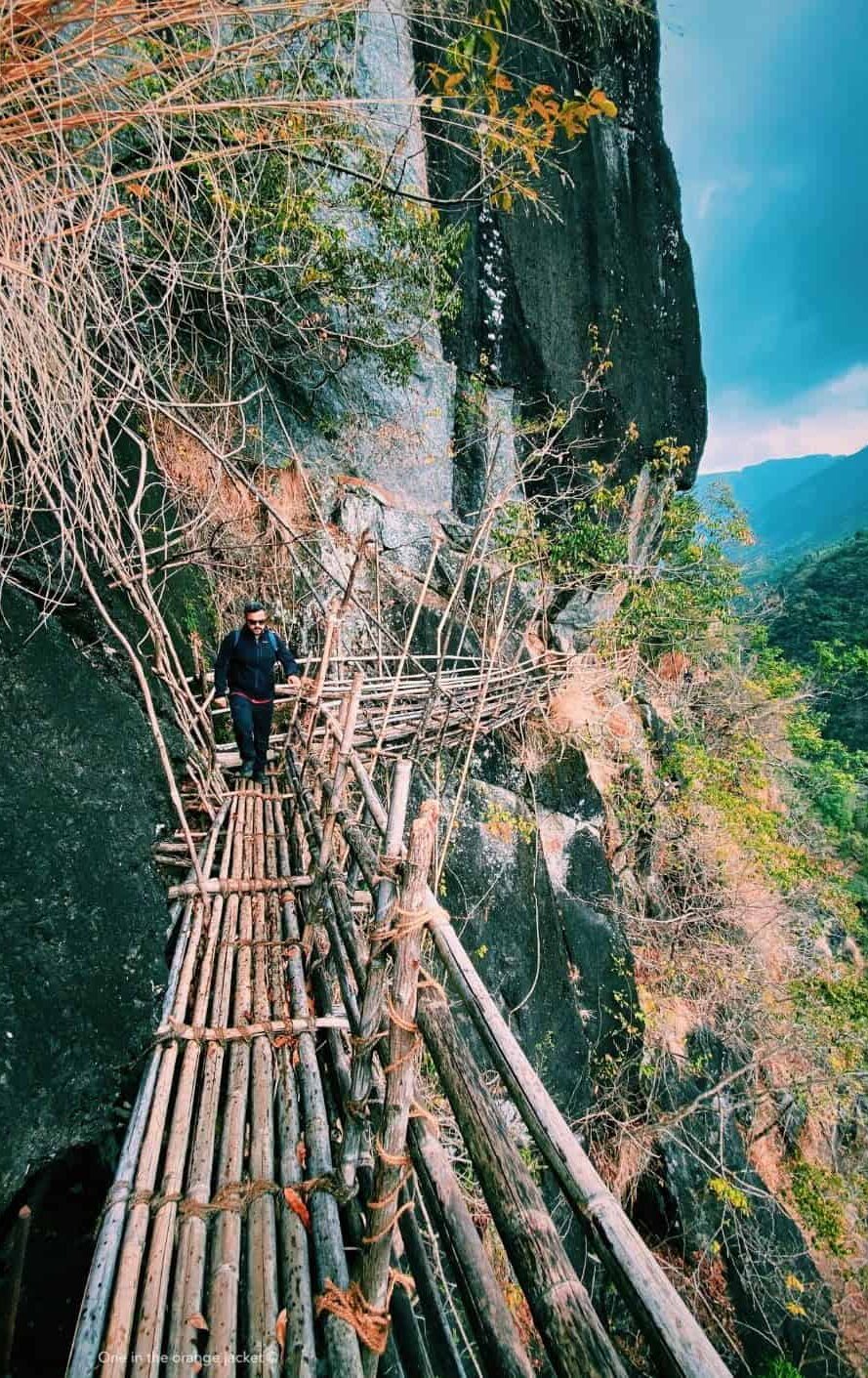 Meghalaya, Day 7: BAMBOO TREK AND CAMPING IN DAWKI RIVER (photo 2 of 4)