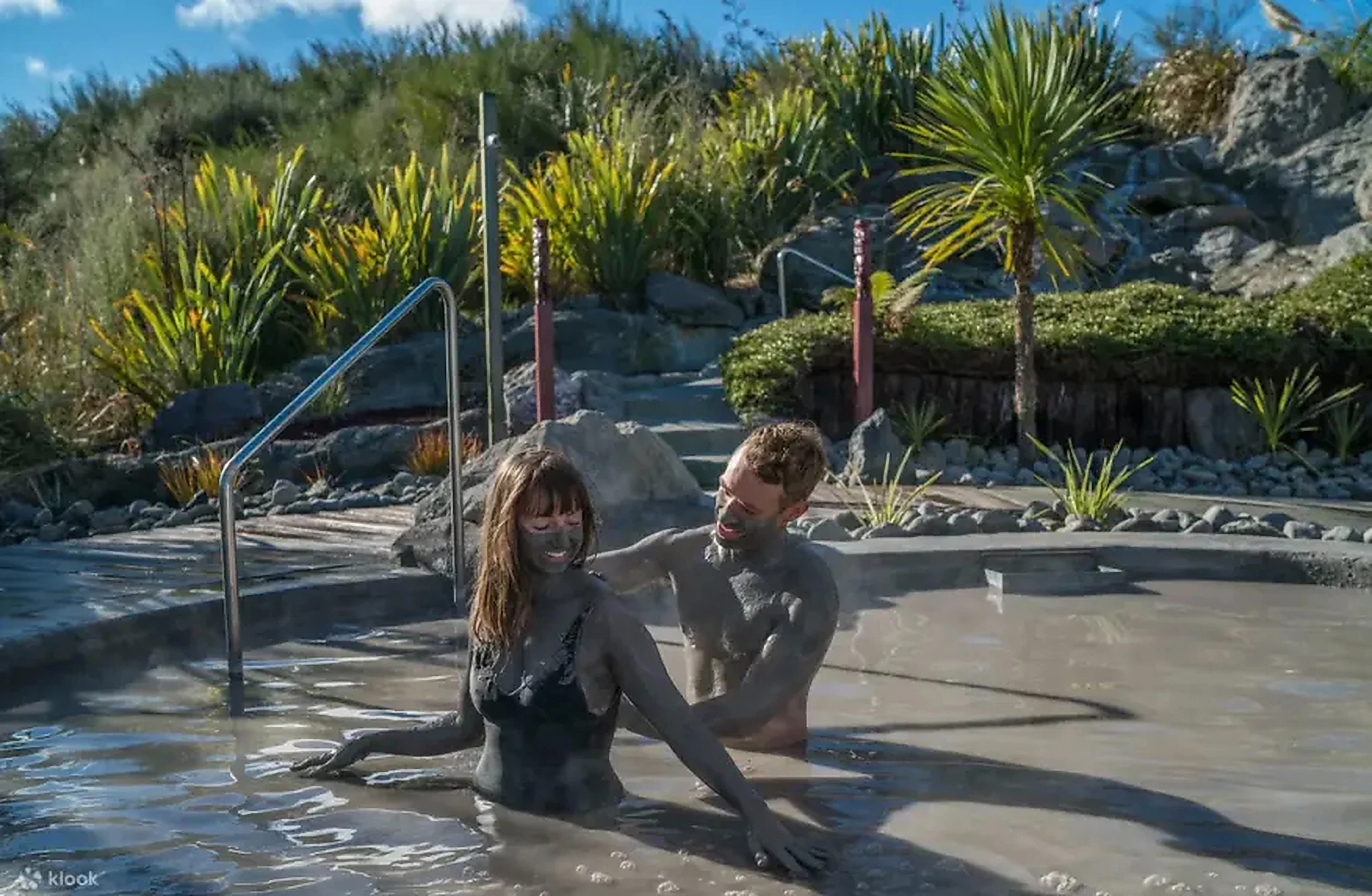 Rotorua mud spa