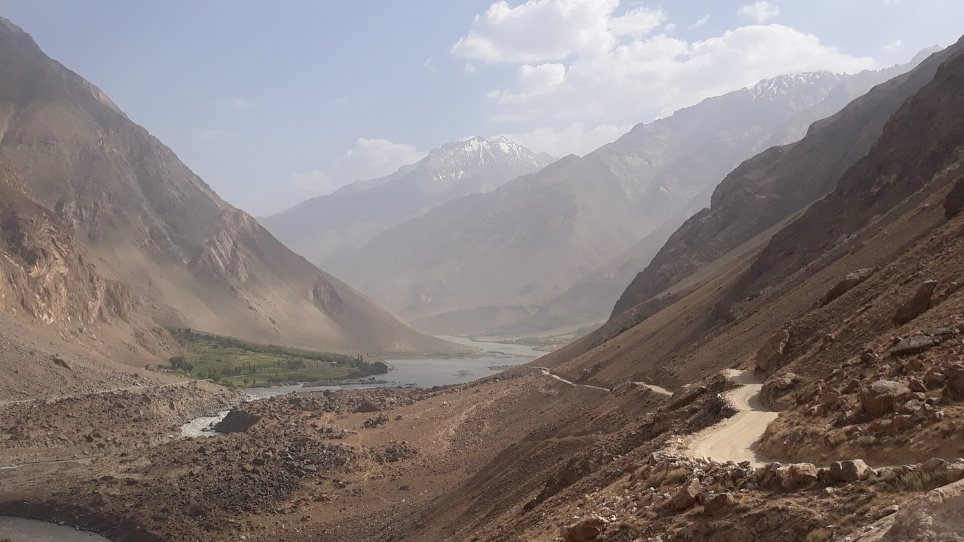Day 3, Pamir Highway along the Panj River gorge