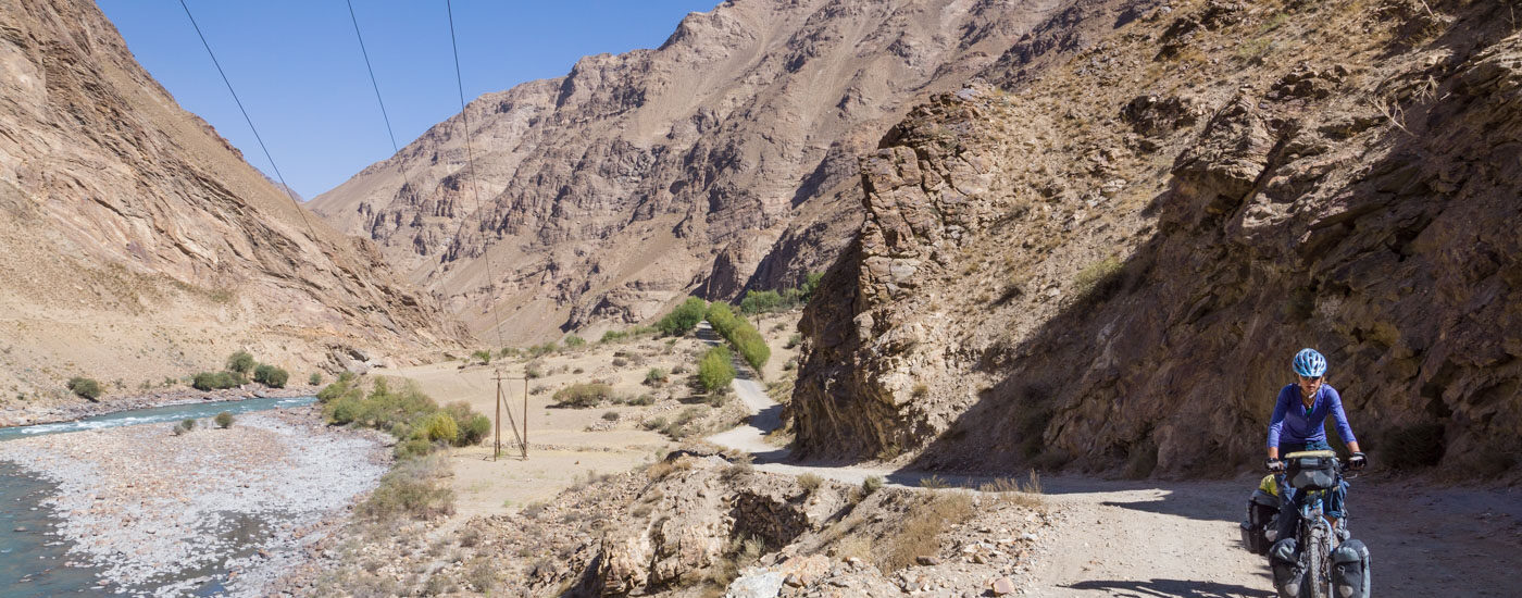 Day 5, KHOROG → ISHKASHIM (130KM, 4-5HRS)