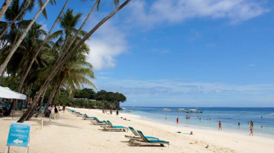 Alona beach