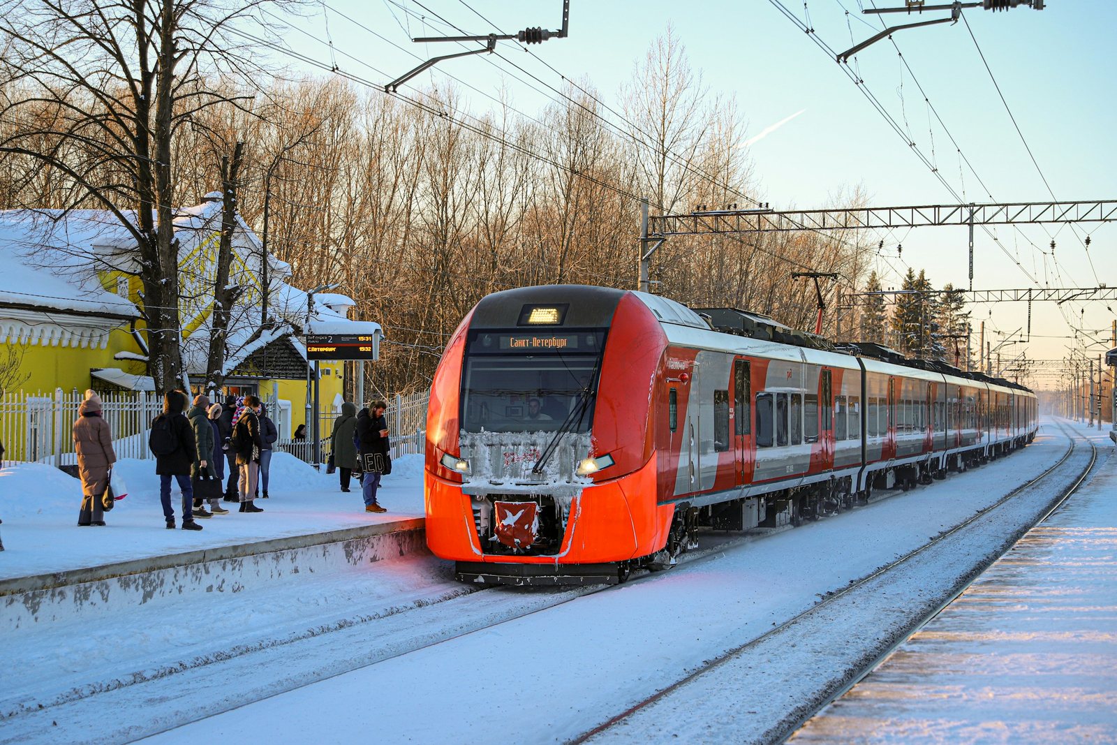 The train from St Petersburg to Moscow in the snow