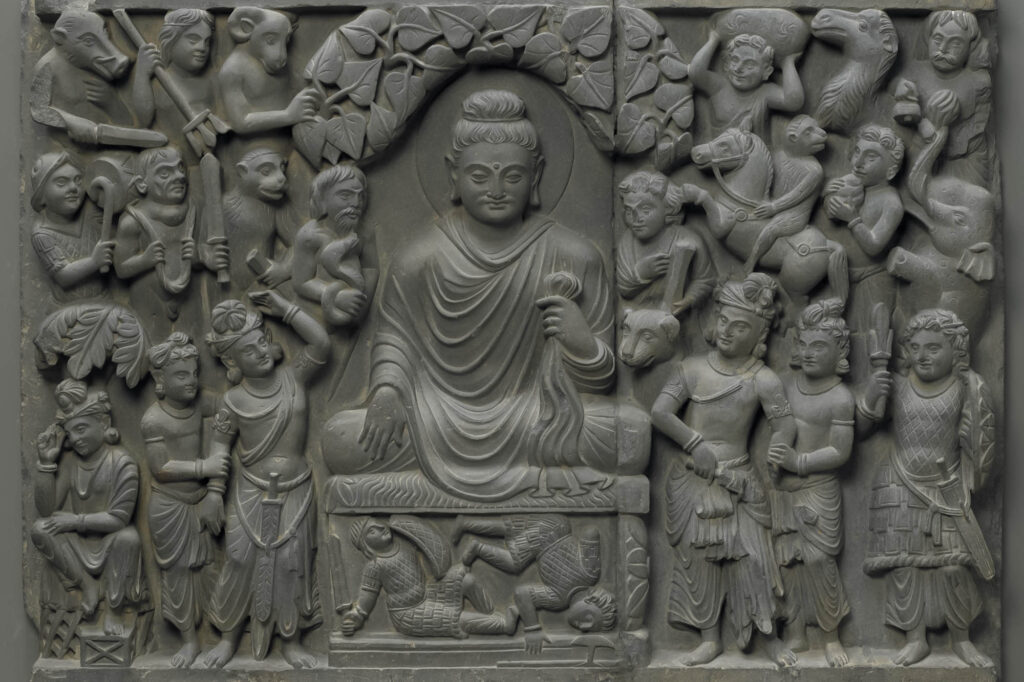 Sculptures and Buddhist Paintings