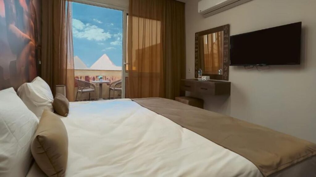 Celia Pyramids View Inn Best Family Hotels in Cairo,family hotel in Cairo