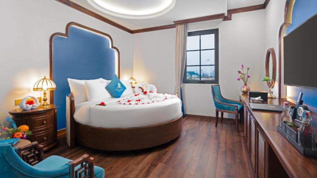 Grand Fleuve Boutique best spa hotels in Halong Bay