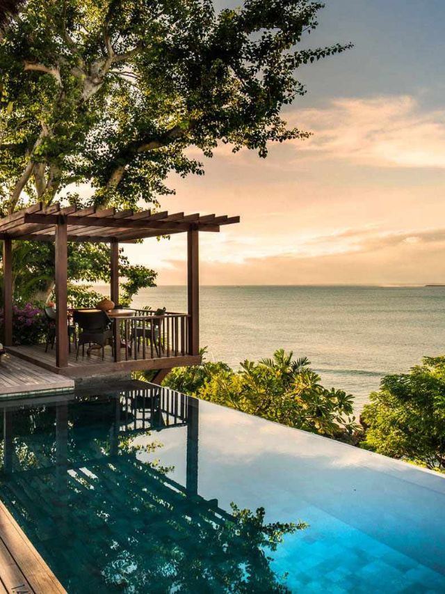 Top 7 Luxurious Resorts for a Relaxing Bali Getaway