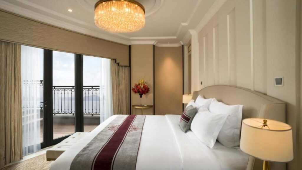 best spa hotels in Halong Bay