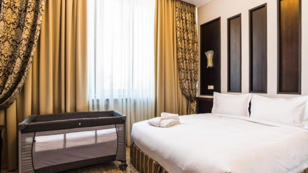 best hotels in Almaty near airport,best hotels in Almaty near the airport,Hotel in Almaty near Airport