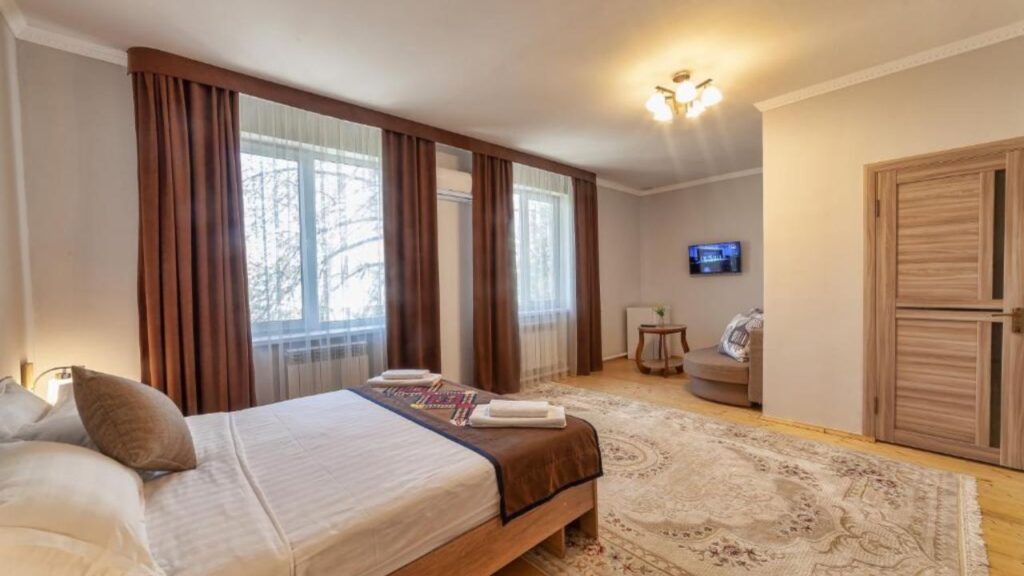 TES Hotel Best Hotels in Osh