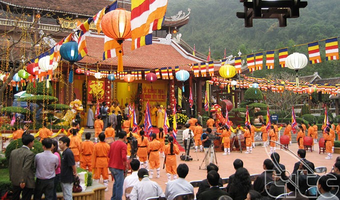 Yen Tu Pagoda Festival