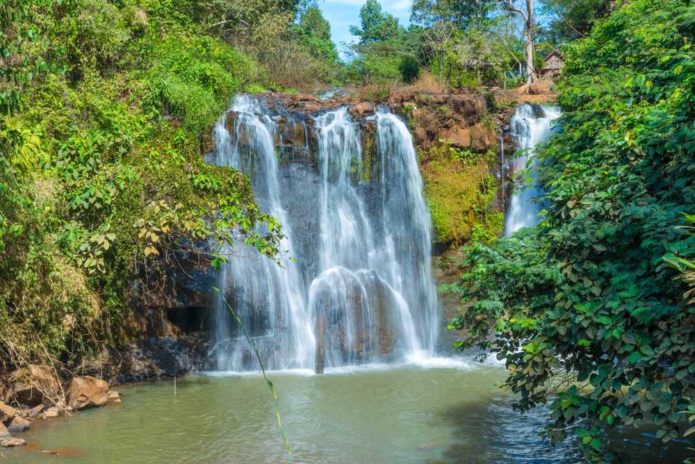 Explore The Waterfalls of Ratanakiri