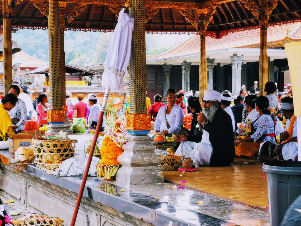 Balinese Culture & Etiquette: A Guide for First-Time Visitors