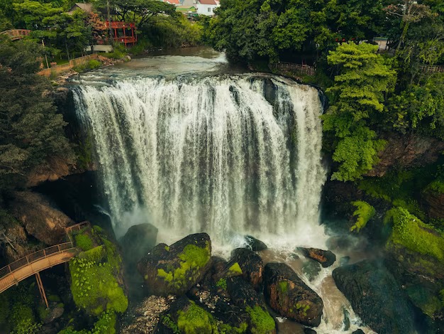 Thac Voi Waterfall