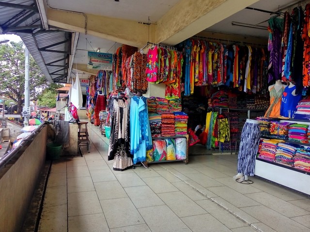 Kumbasari Market: Immersion in Balinese Local Life