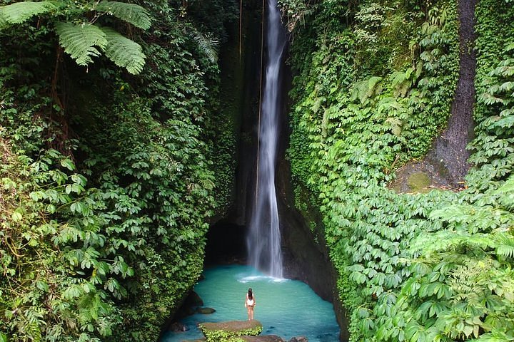 Leke Leke Waterfall, Tabanan