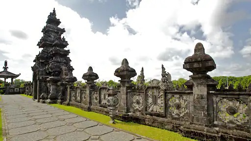 Exploring Bali's Cultural and Natural Wonders