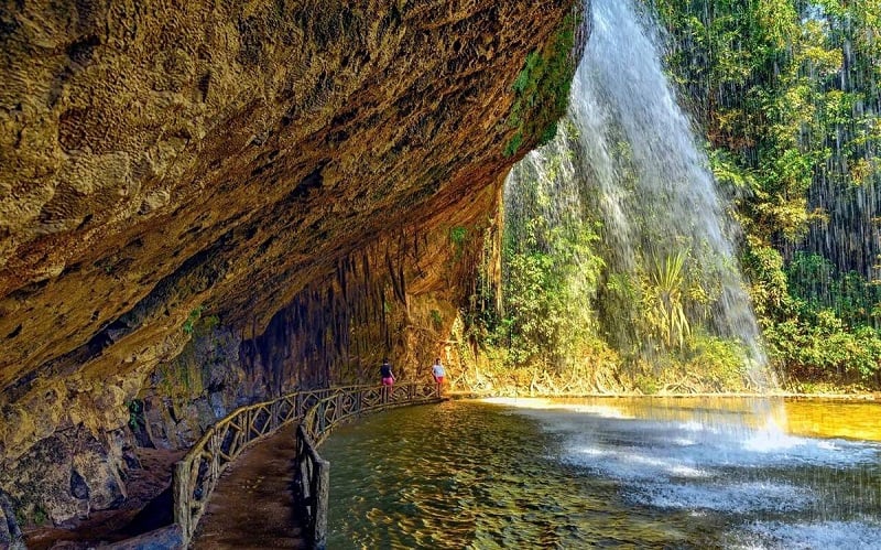 Discover the Enchanting Prenn Falls