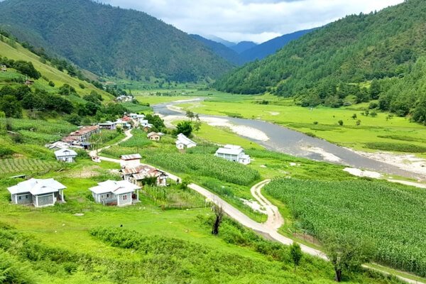 Discover Sangti Valley