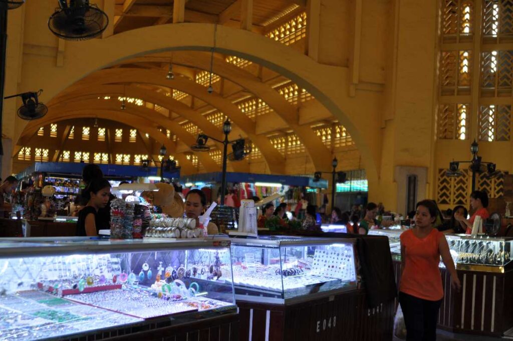 Explore The Bustling Central Market For Local Goods And Souvenirs