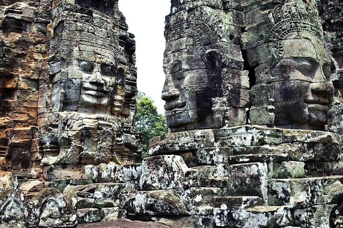 Discover the Bayon Temple