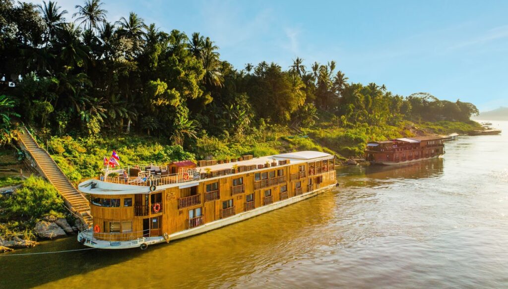 Cruise along the Mekong River